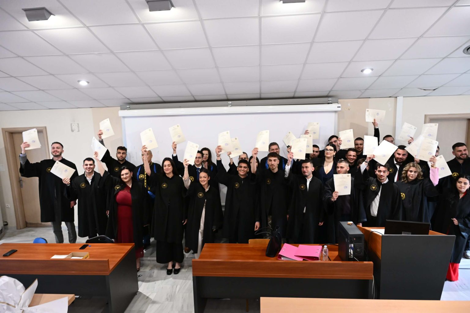 Ορκωμοσίας και  απονομής διπλωμάτων στους αποφοίτους του Προπτυχιακού Πρoγράμμματος Σπουδών του  Τμήματος Διοίκησης Επιχειρήσεων